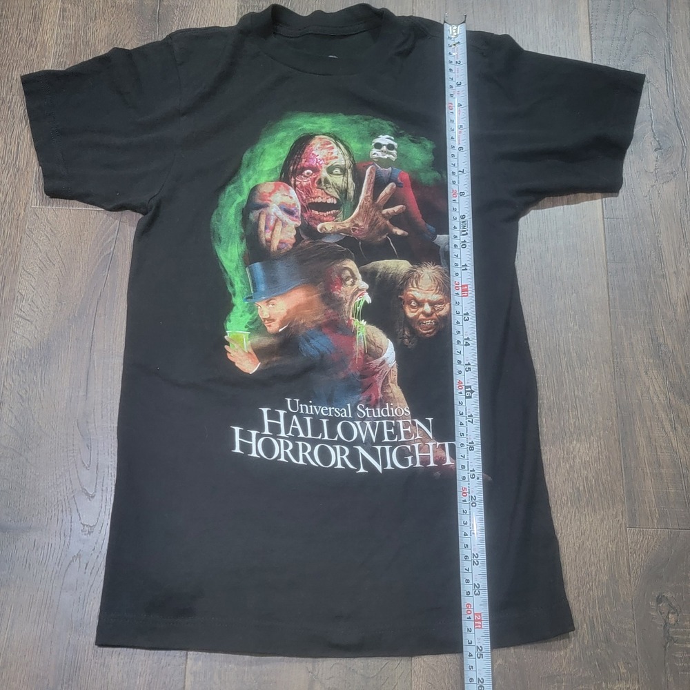 Universal Studios Halloween Horror Nights Graphic T-Shirt Black XS Cotton